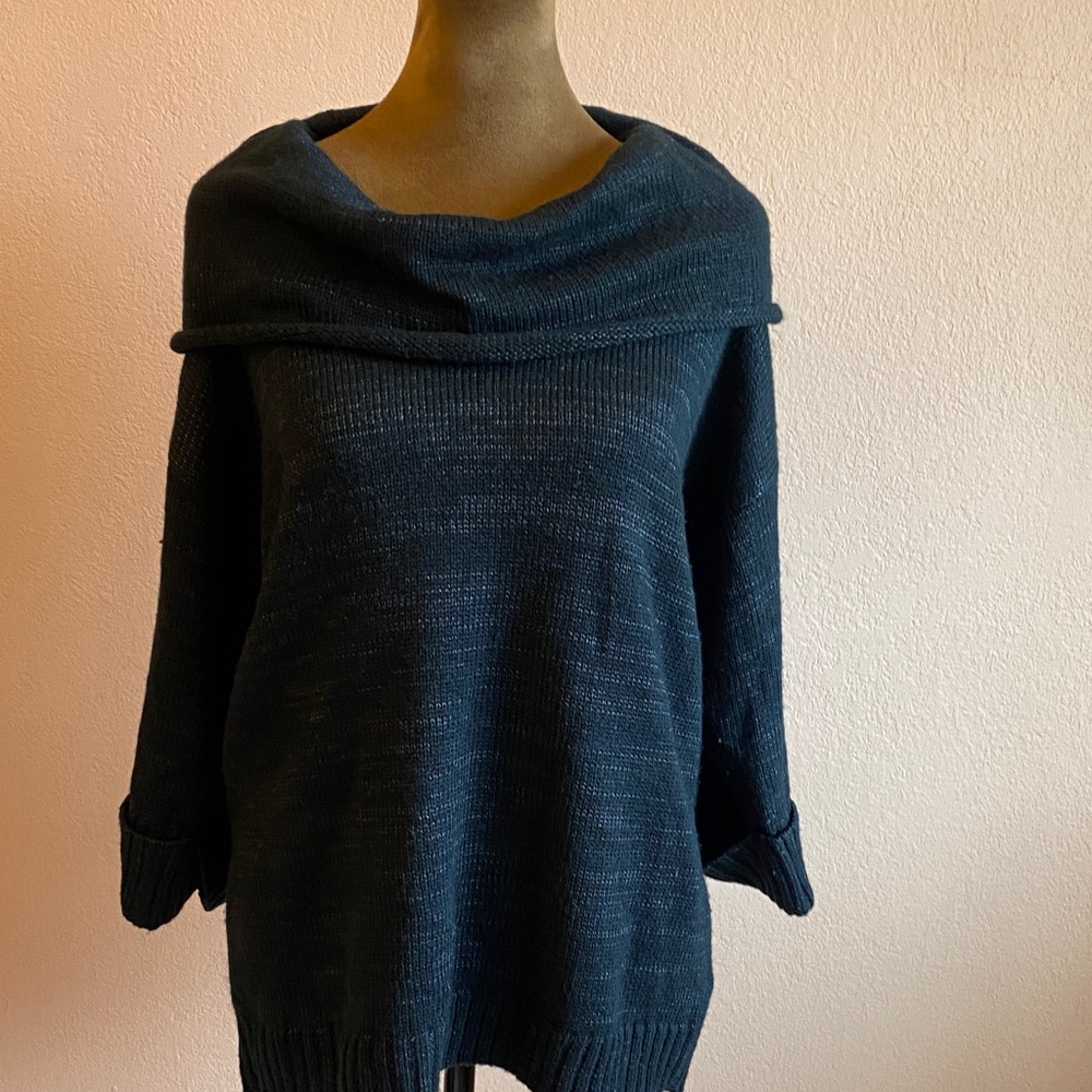 Michael Kors 3/4 Sleeve Off-the-Shoulder Black Sweater